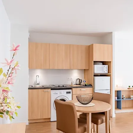 Quality Apartmanhotel Rochefort